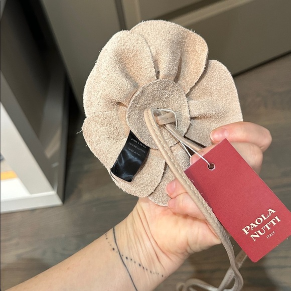 ❗️BUY NOW❗️ITEM WILL BE REMOVED SOON❗️Leather String Belt With Floral Applique main image 5